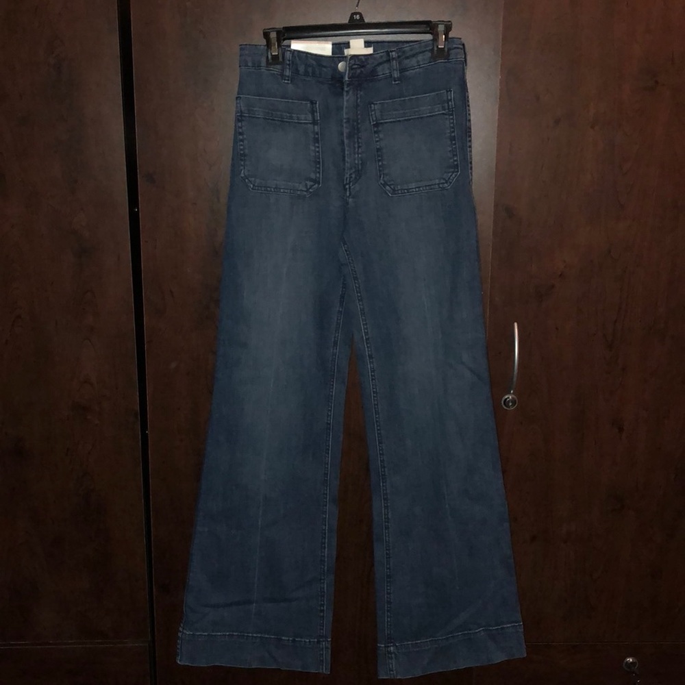 Wide legged Jeans